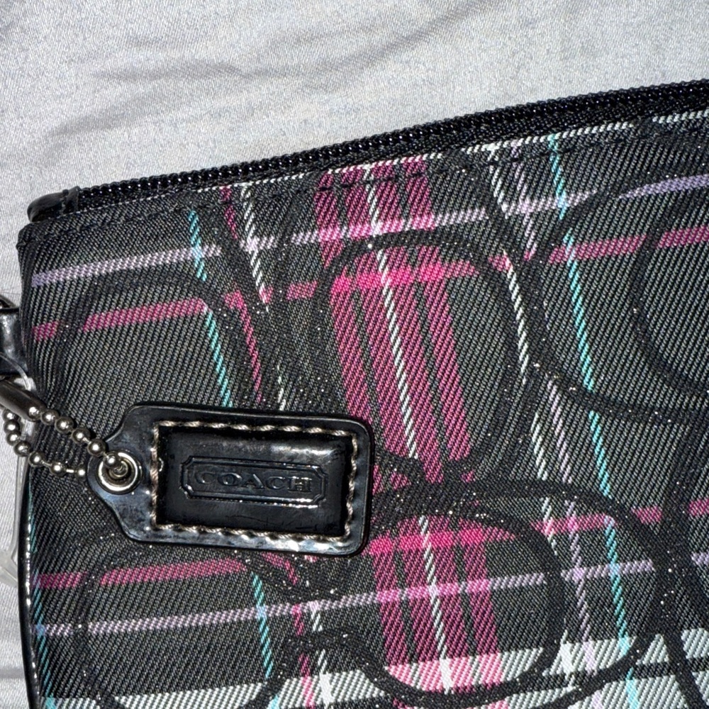 Coach Bag - Picture 3 of 3